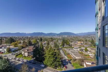 Outdoor Patio Photo of 1602 4567 Hazel Street, Burnaby, BC