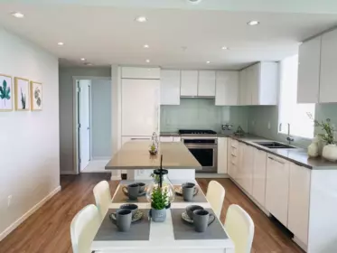 Kitchen Island Photo of 1607 6638 Dunblane Avenue, Burnaby, BC