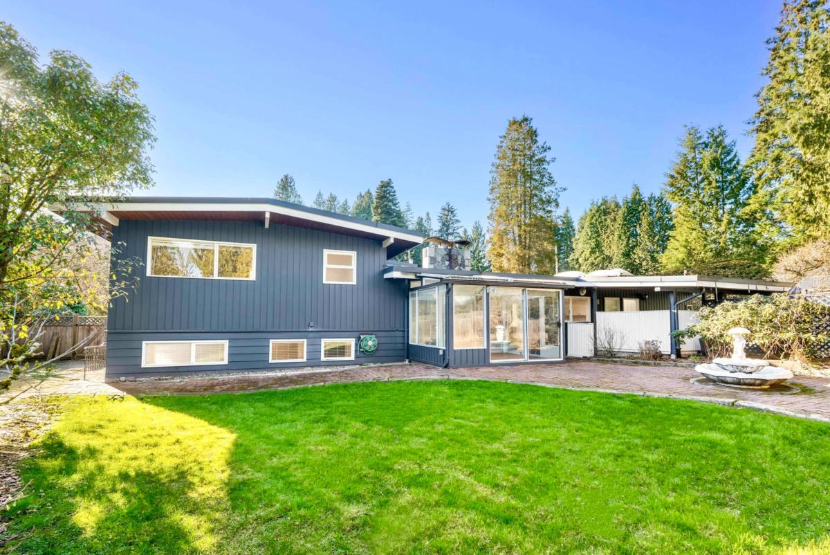 Exterior Rear Photo of 429 Newlands Road, West Vancouver, BC