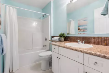 Laundry Room Photo of 6 9420 Woodbine Street, Chilliwack, BC