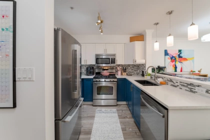 Kitchen Photo of 104 2181 W 12th Avenue, Vancouver, BC