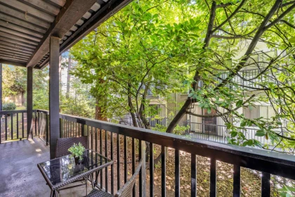 Outdoor Deck Photo of 103 150 E 5th Street, North Vancouver, BC