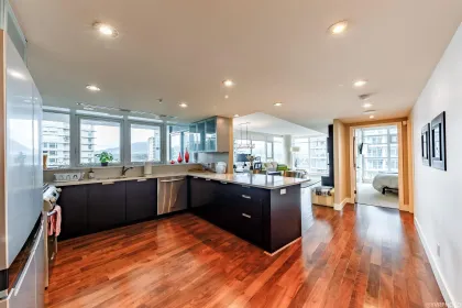 Breakfast Nook Photo of 2102 1205 W Hastings Street, Vancouver, BC
