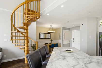 Kitchen Island Photo of 502 34101 Old Yale Road, Abbotsford, BC