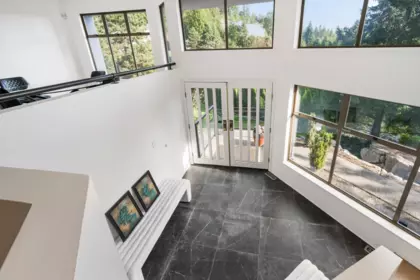Breakfast Nook Photo of 4809 Northwood Place, West Vancouver, BC