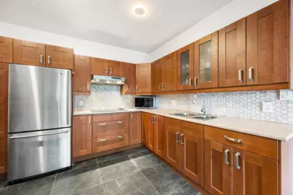 Hot Tub / Spa Photo of 4809 Northwood Place, West Vancouver, BC