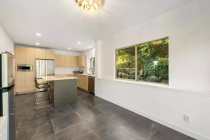 Loft / Bonus Room Photo of 4809 Northwood Place, West Vancouver, BC