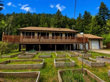 27383 Dogwood Valley Road, Hope, BC, Hope — Single Family Residence for sale
