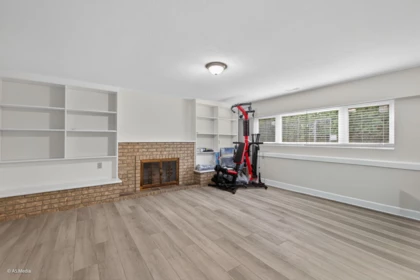 Hallway Photo of 22939 128 Avenue, Maple Ridge, BC