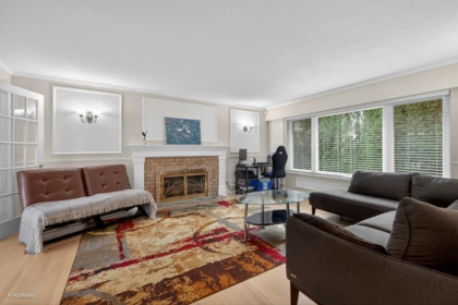 Kitchen Photo of 22939 128 Avenue, Maple Ridge, BC