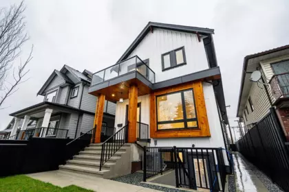 1 2753 Nanaimo Street, Vancouver, BC, Vancouver — Half Duplex for sale