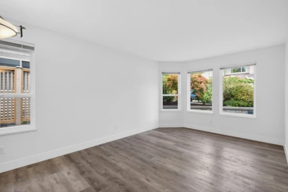 Entry Foyer Photo of 249 13888 70 Avenue, Surrey, BC