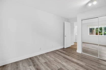 Garden / Landscaping Photo of 249 13888 70 Avenue, Surrey, BC