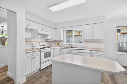Laundry Room Photo of 249 13888 70 Avenue, Surrey, BC