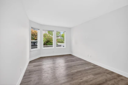 Mudroom Photo of 249 13888 70 Avenue, Surrey, BC