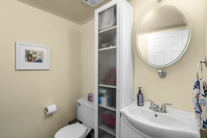 Hallway Photo of 429 Cambridge Way, Port Moody, BC