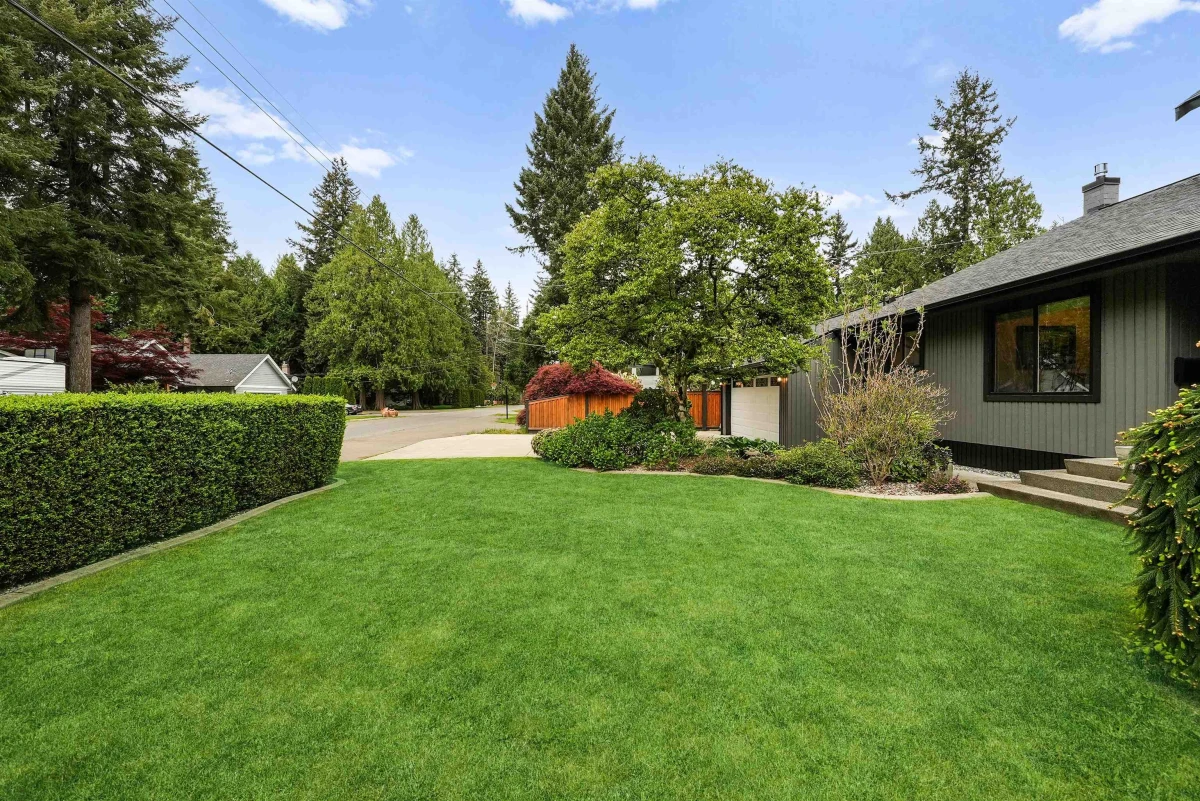 Family Room Photo of 4130 206a Street, Langley, BC