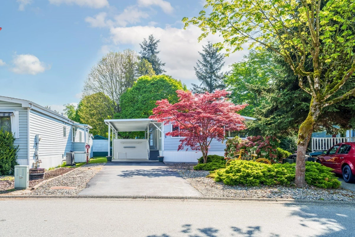 Exterior Rear Photo of 168 145 King Edward Street, Coquitlam, BC
