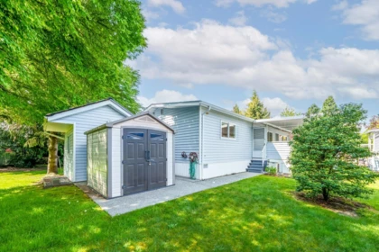 Garden / Landscaping Photo of 168 145 King Edward Street, Coquitlam, BC