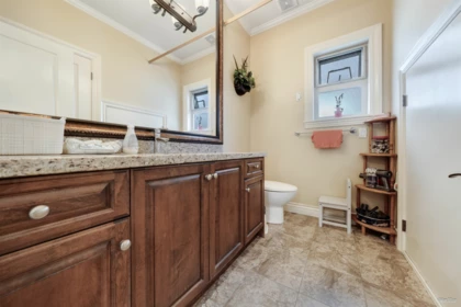 Guest Bathroom Photo of 8455 Fremlin Street, Vancouver, BC