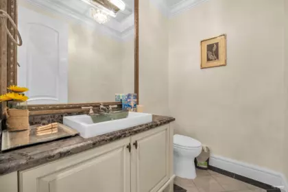 Entry Foyer Photo of 3439 Balaclava Street, Vancouver, BC