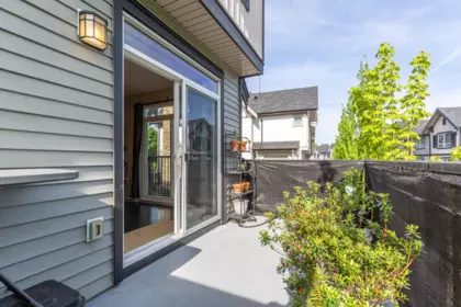 Backyard Photo of 6 30930 Westridge Place, Abbotsford, BC