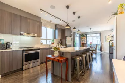 Breakfast Nook Photo of 6 30930 Westridge Place, Abbotsford, BC