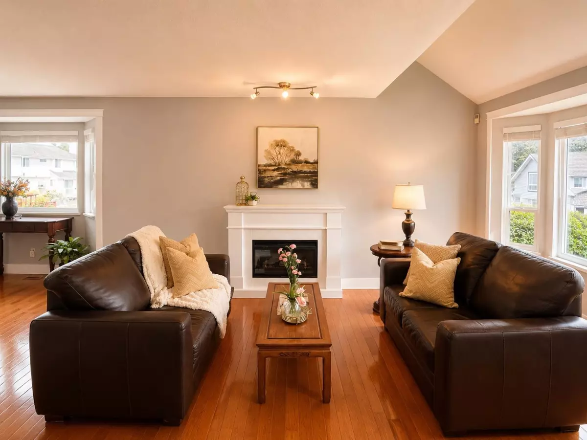 Living Room Photo of 2983 Albion Drive, Coquitlam, BC
