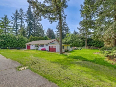 Outdoor Kitchen Photo of 2685 171 Street, Surrey, BC