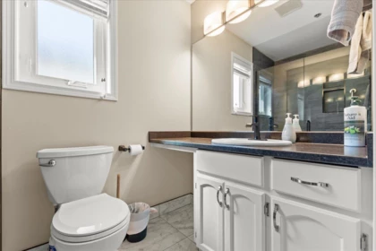 Laundry Room Photo of 1 46244 Brooks Avenue, Chilliwack, BC
