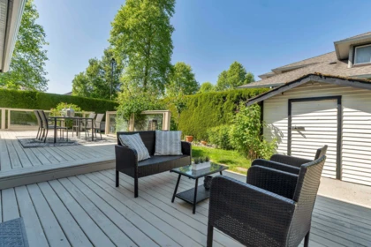 Garden / Landscaping Photo of 18811 65 Avenue, Surrey, BC