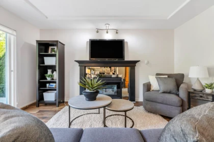 Office / Den Photo of 18811 65 Avenue, Surrey, BC
