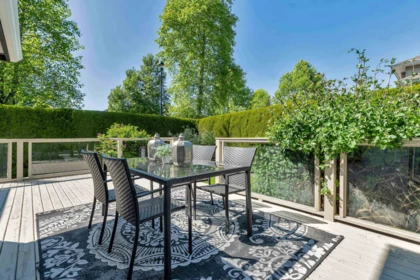 Outdoor Kitchen Photo of 18811 65 Avenue, Surrey, BC
