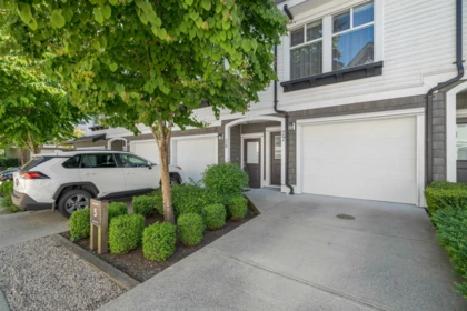 27 14271 60 Avenue, Surrey, BC, Surrey — Townhouse for sale