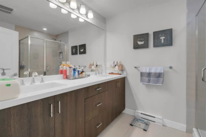 Office / Den Photo of 27 14271 60 Avenue, Surrey, BC