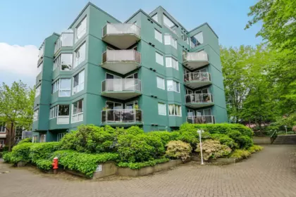 Office / Den Photo of 303 1508 Mariner Walk, Vancouver, BC