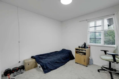 Bedroom 4 Photo of 16123 86 Avenue, Surrey, BC