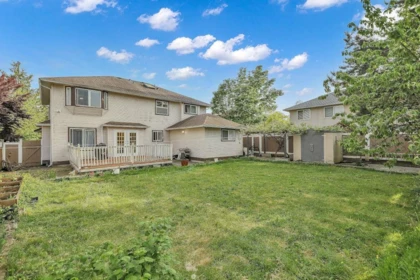 Garden / Landscaping Photo of 16123 86 Avenue, Surrey, BC