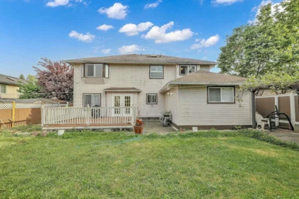 Hot Tub / Spa Photo of 16123 86 Avenue, Surrey, BC