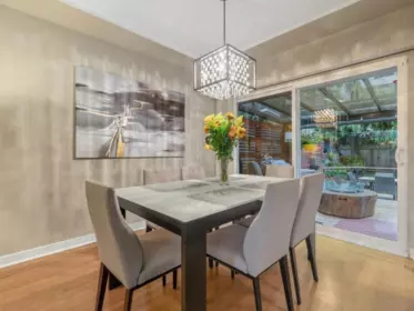 Kitchen Island Photo of 9434 113b Street, Delta, BC