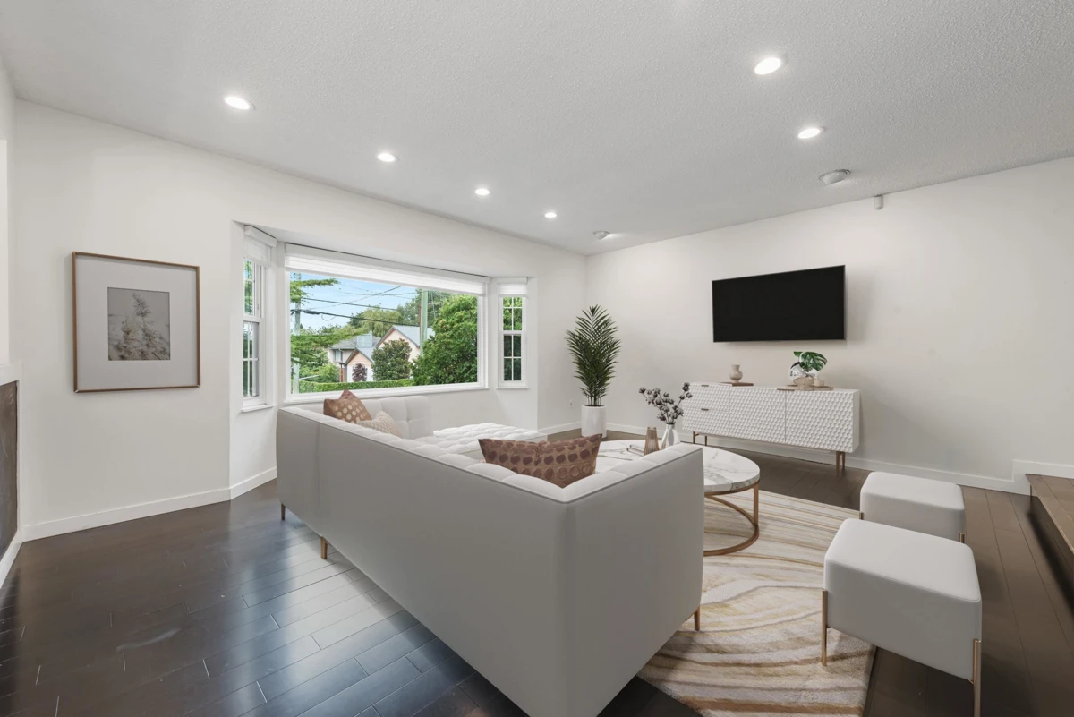 Family Room Photo of 10996 82 Avenue, Delta, BC