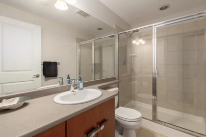 Office / Den Photo of 1603 11 E Royal Avenue, New Westminster, BC