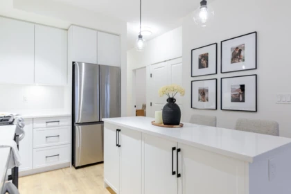 Kitchen Island Photo of 214 19935 75a Avenue, Langley, BC