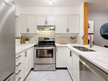 Kitchen Island Photo of 20C 3102 Panorama Ridge, Whistler, BC
