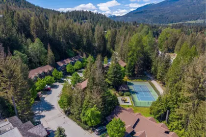 Office / Den Photo of 20C 3102 Panorama Ridge, Whistler, BC