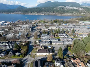Community Amenities Photo (Clubhouse) of 4 2808 St. George Street, Port Moody, BC