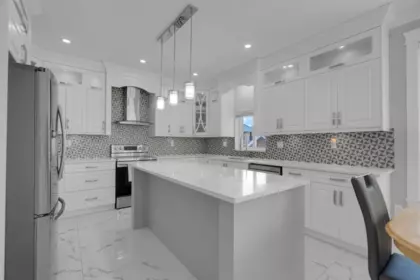 Kitchen Island Photo of 2725 Lefeuvre Road, Abbotsford, BC