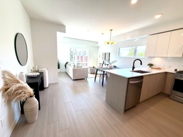 Breakfast Nook Photo of 202 2277 Hawthorne Avenue, Port Coquitlam, BC