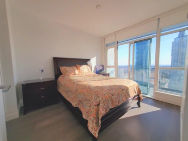 2703 6098 Station Street, Burnaby, BC, Burnaby — Apartment/Condo for sale