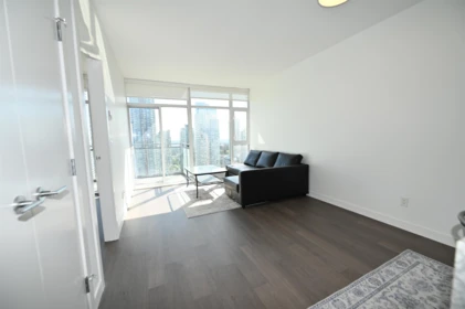 2703 6098 Station Street, Burnaby, BC, Burnaby — Apartment/Condo for sale